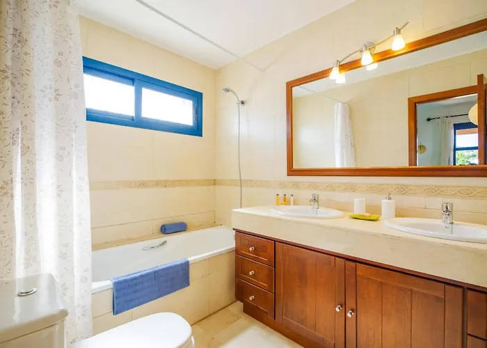 Arisen By Playa Blanca (Lanzarote)