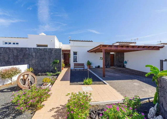 Arisen By Playa Blanca (Lanzarote)